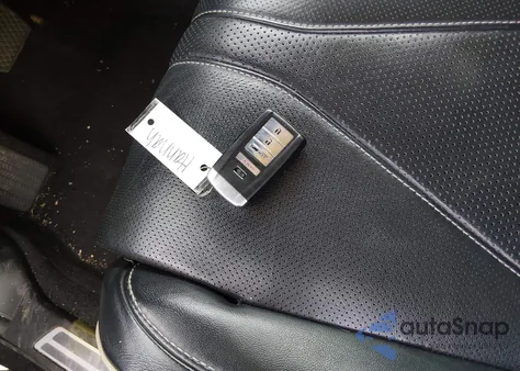 2019 Acura Rdx Advance Package z USA, uszkodzony, nr VIN 5J8TC2H7XKL025833